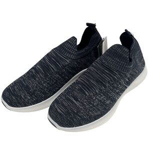 MEMBERS ONLY NWT Mens US Navy Breathable Slip-On Athletic SHOES
